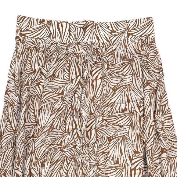 Skye Sidony Swim Cover Up Skirt Women’s Medium Tan Palm Print Asymmetrical NWT - Picture 2 of 7